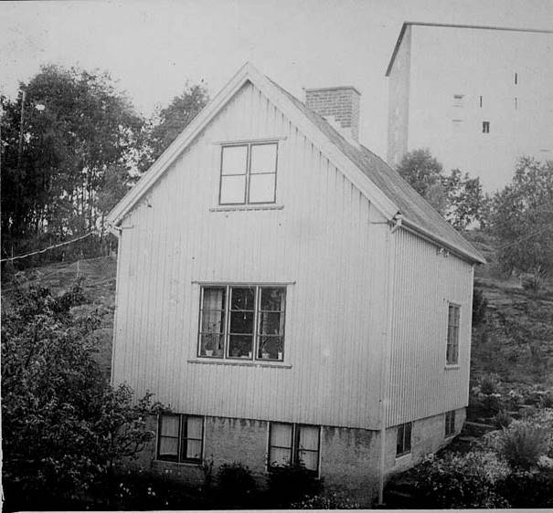 111A
